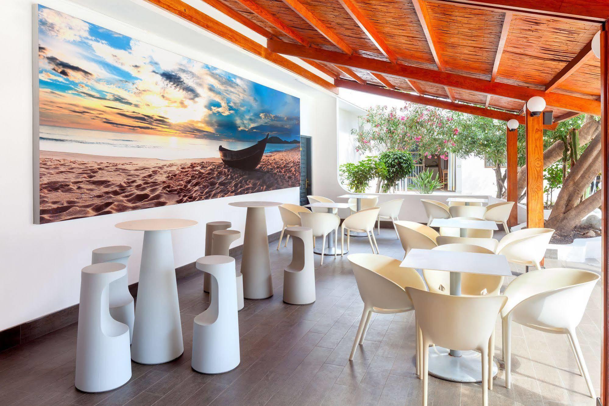 Aguamar Apartamentos, Los Cristianos Downtown Экстерьер фото